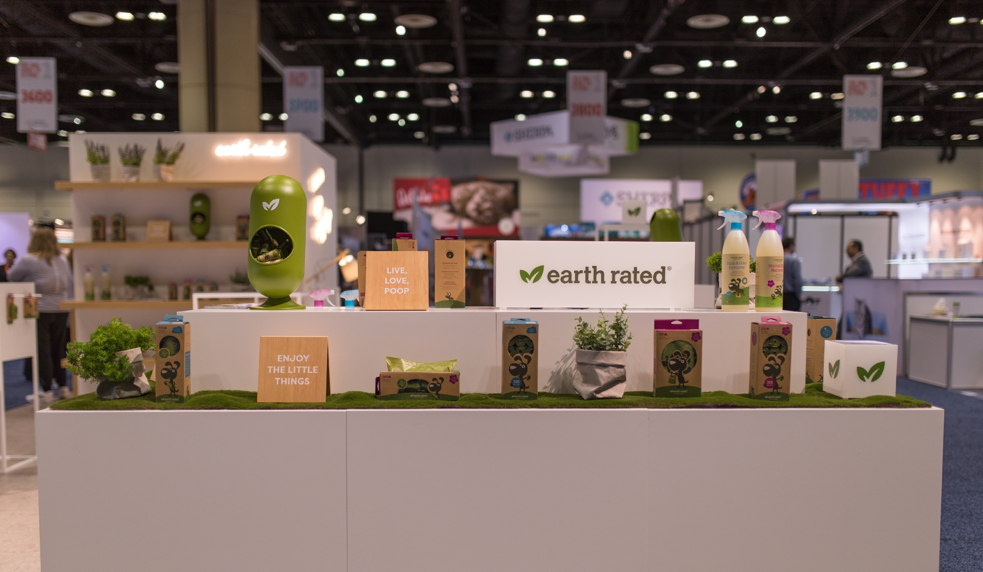 Earth-Rated-Booth