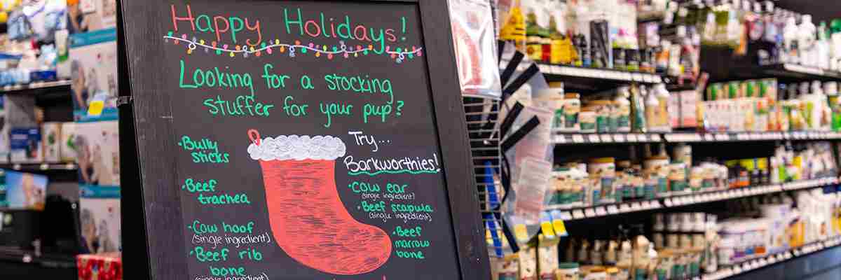 6 Holiday Promotion Ideas to Drive Sales to Your Pet Business